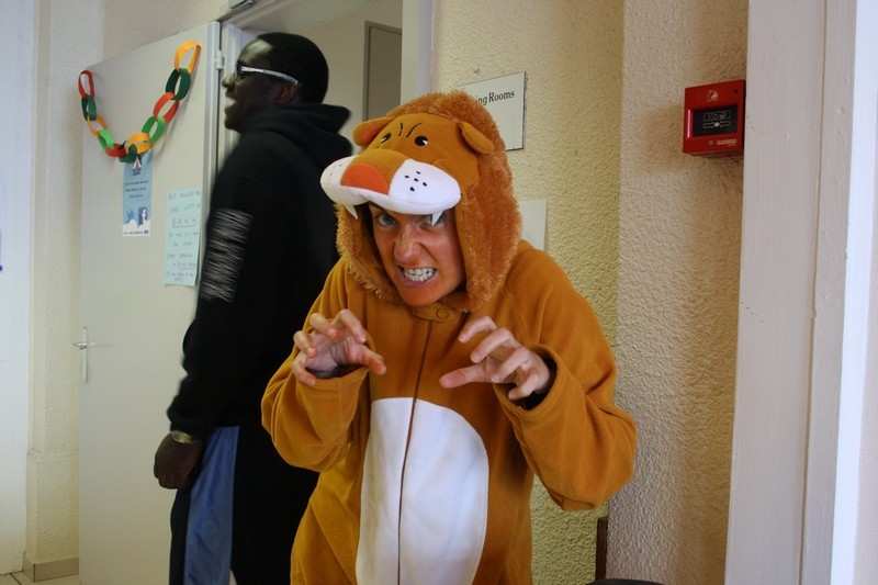 Village Camps International Summer Camp Leysin, Switzerland 2025-08-09 https://www.villagecamps.com/journals_admin/images/685-34-pet zoo (7).jpg